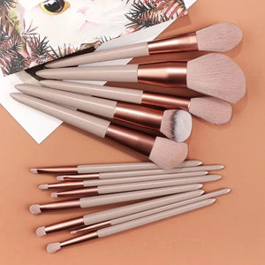 WANTER 13 Pcs Makeup Brushes Set Soft hair Loose Powder Eyeshadow Concealer Contour Eyeliner Brush Foundation Makeup Brush Beauty Cosmetic tools
